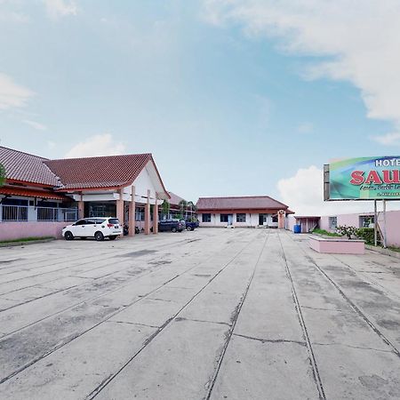Spot On 2289 Hotel Saudara Tegal Kültér fotó